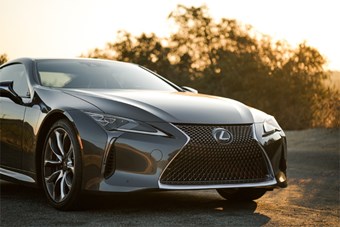 Where to Sell Your Lexus: Your Local Lloyd Dealership