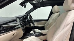 2018 (18) BMW X5 xDrive40d M Sport 5dr Auto [7 Seat] 3097648