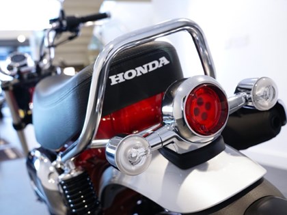  Honda ST125 Dax