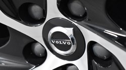 2023 (23) VOLVO XC90 2.0 B5P [250] Plus Dark 5dr AWD Geartronic 3094217