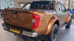 2020 (20) NISSAN COMMERCIAL NAVARA Double Cab Pick Up Tekna 2.3dCi 190 4WD Auto 3135386