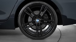 2016 (16) BMW 6 SERIES 640d M Sport 4dr Auto 3159000