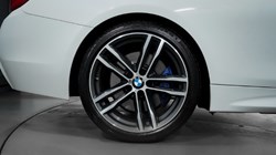 2019 (19) BMW 4 SERIES 420i M Sport 2dr Auto [Professional Media] 3140845