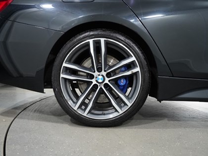 2018 (18) BMW 3 SERIES 320d M Sport Shadow Edition 4dr