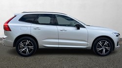 2021 (21) VOLVO XC60 2.0 B4D R DESIGN 5dr Geartronic 3126544