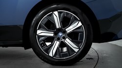 2022 (22) BMW iX 240kW xDrive40 M Sport 76.6kWh 5dr Auto 2947575