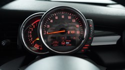 2017 (17) MINI HATCHBACK 1.5 Cooper 3dr Auto [Chili Pack] 3061718