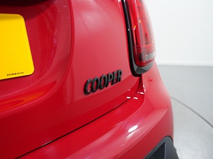 2021 (71) MINI HATCHBACK 1.5 Cooper Sport 5dr Auto