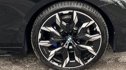 2024 (73) BMW 5 SERIES 520i M Sport Pro 4dr Auto [Tech Plus/Comfort Plus] 2919187