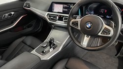 2022 (22) BMW 3 SERIES 320d xDrive MHT M Sport 5dr Step Auto 3110259