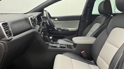 2021 (21) KIA SPORTAGE 1.6T GDi ISG GT-Line 5dr DCT Auto [AWD] 3086487