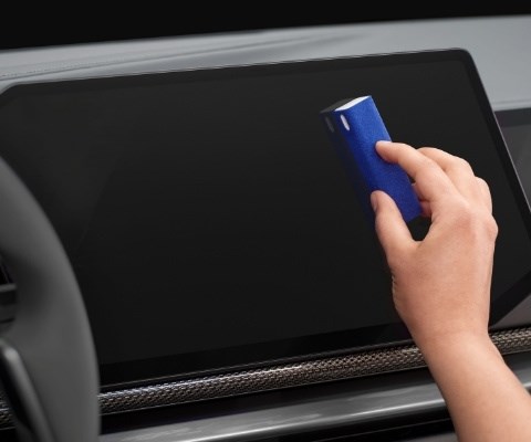 BMW Screen Cleaner