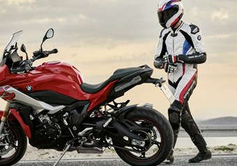 BMW Motorbike Clothing