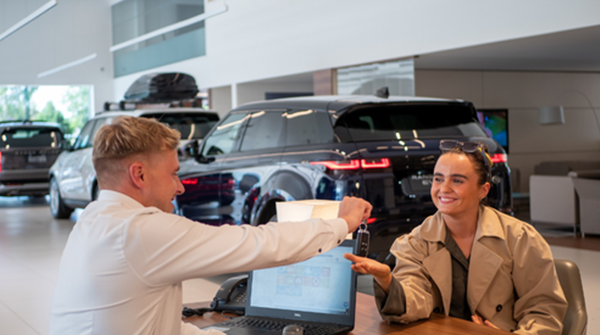 Jaguar Drive Now, Pay Later