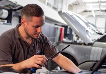 Technicians at Lloyd Motor Group