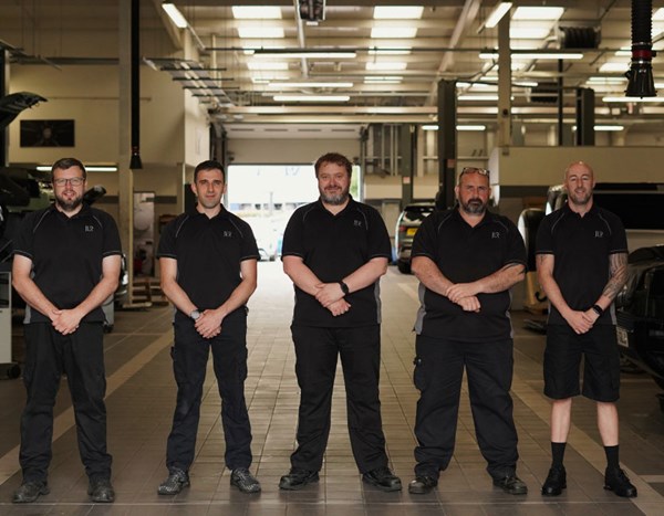 Meet Lloyd Land Rover Carlisle's Master Technicians
