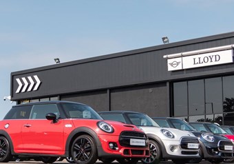 Lloyd MINI Newcastle