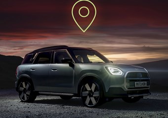 MINI Security Tracker