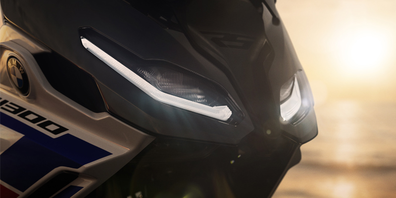 R 1300 RS