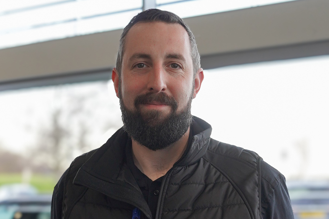 Kris Barratt – Motorrad Sales Executive