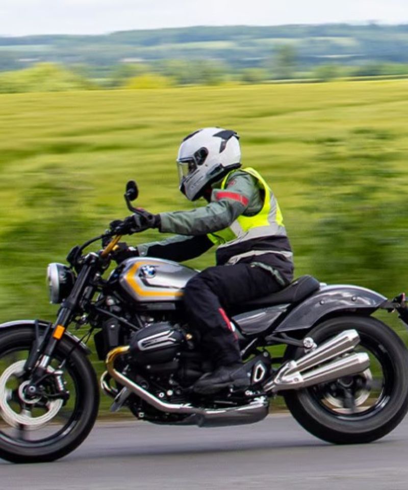 BMW Rookie to Rider