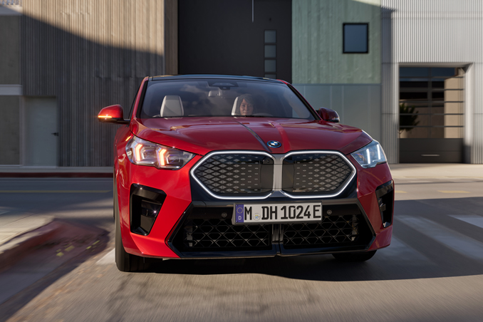 BMW iX2