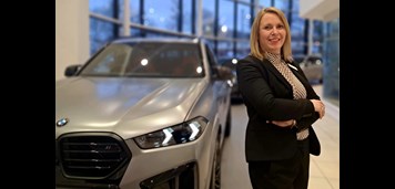 Meet Julie Muir
