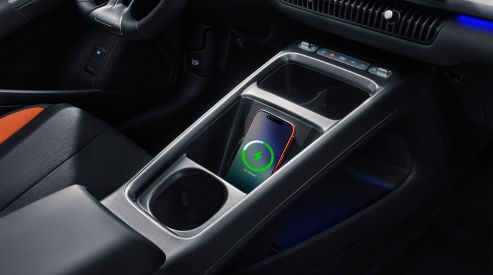 BYD - DOLPHIN G - SEAMLESS- WIRELESS - CHARGING- CATAGORY LISTING CARD