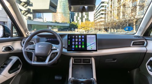 GOOGLE -AUTOMOTIVE- SERVICES- ARRIVES- IN -ATTO- 2 -DM-i