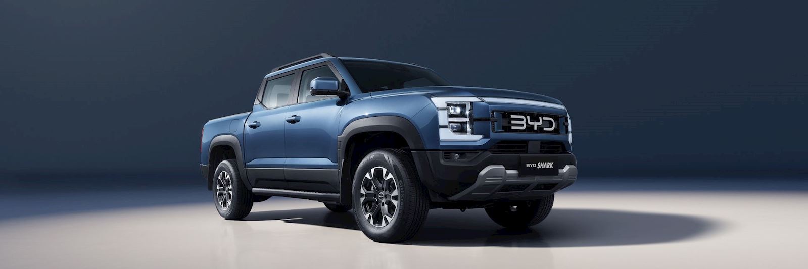 BYD SHARK_LHD_Exterior_Atlantis Blue_Right 45°