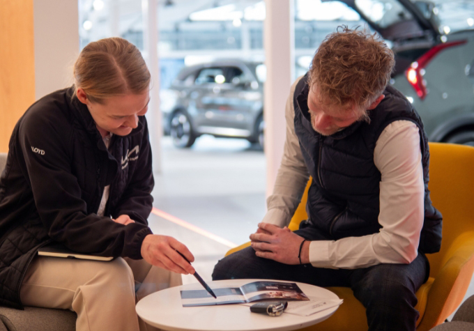 Speak to a Motability Specialist Near You