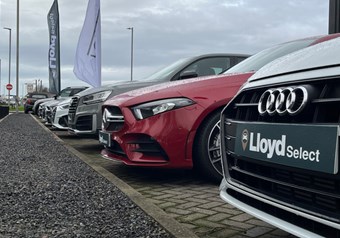 Why Buy a Lloyd Used Car?