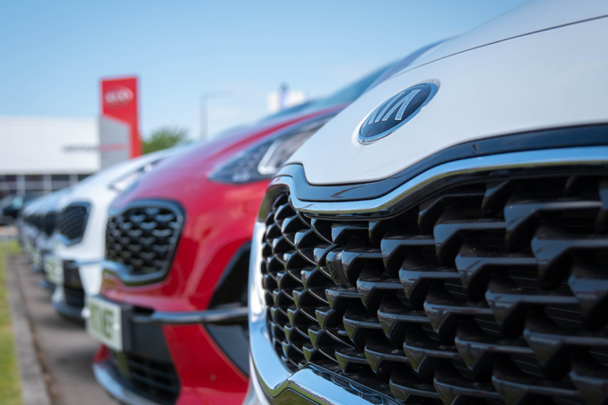 Value Your Car with Lloyd Motor Group