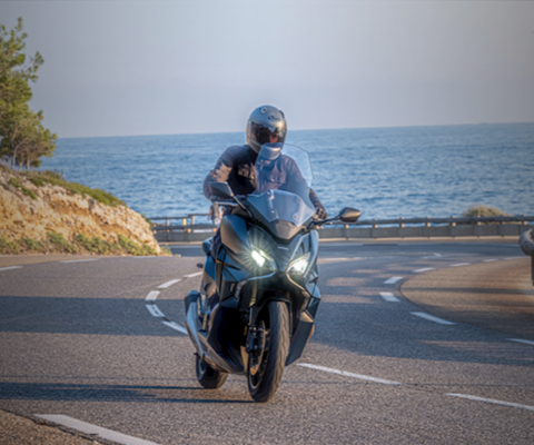 HONDA FORZA 750