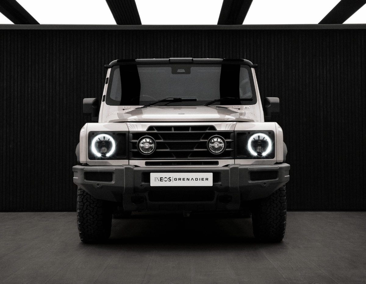 Limited-Edition-INEOS-Grenadier-1924-to-celebrate-Belstaff's-Centenary