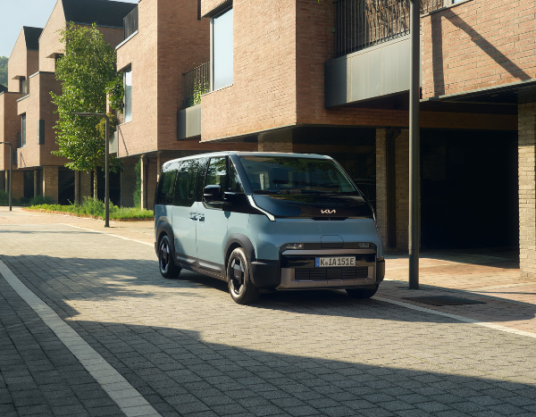 Award-winning-PV5-now-available-with-up-to-7-seats