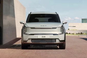 New Kia EV9