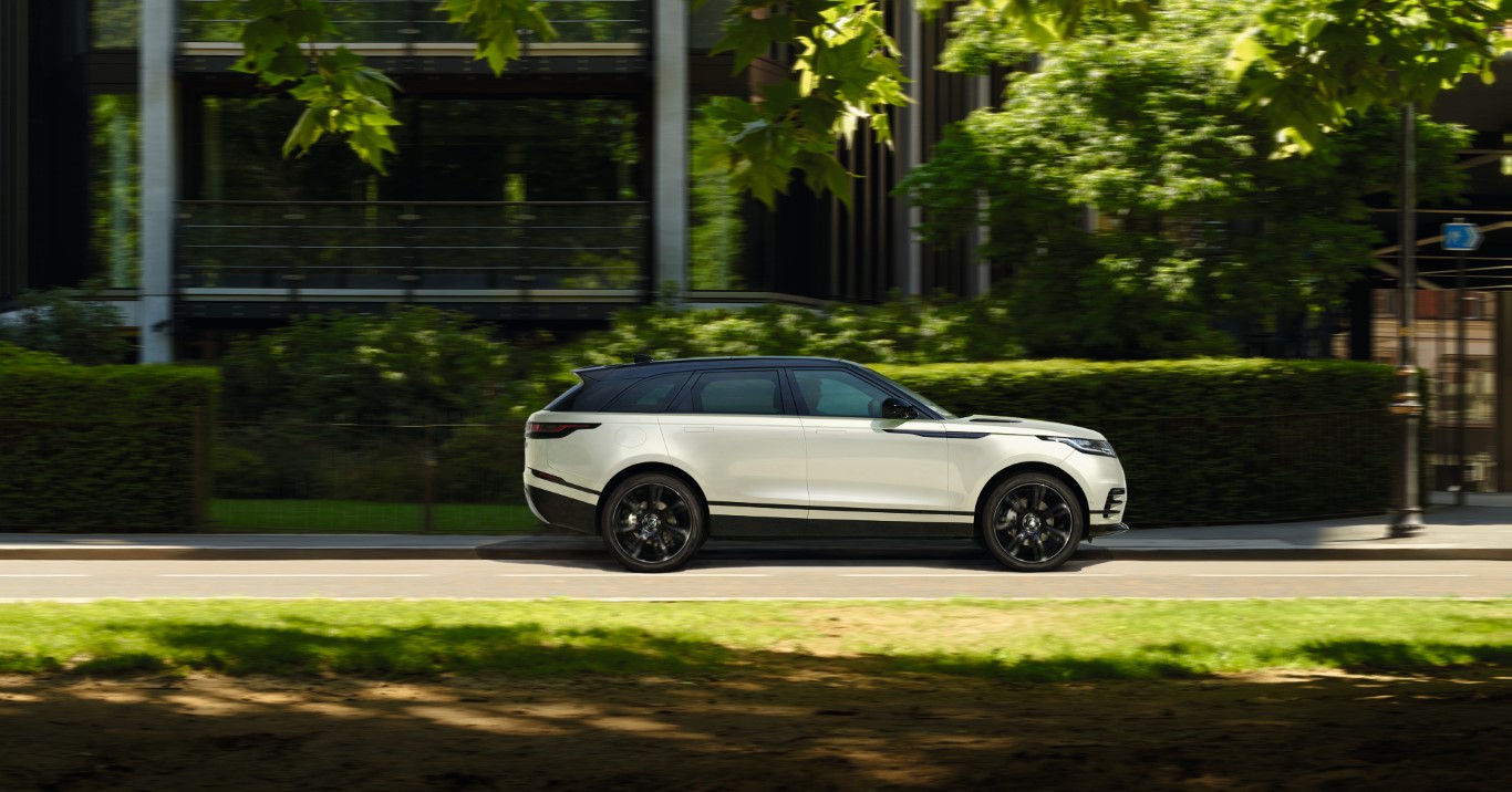 Lloyd York Land Rover New & Used Land Rover Dealership in York