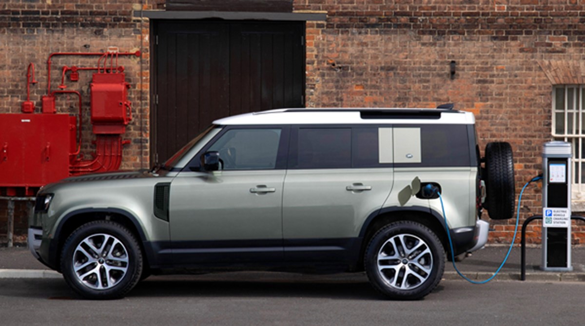 Land Rover Deals and Offers 2026 | Lloyd Land Rover
