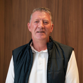 Alastair Purves