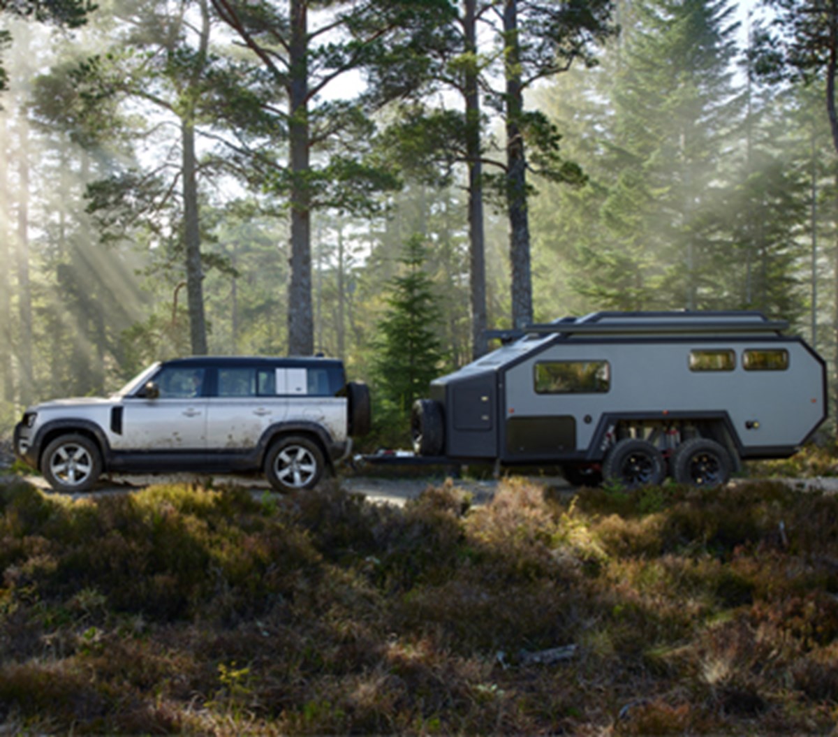 Land Rover Deals and Offers 2026 | Lloyd Land Rover