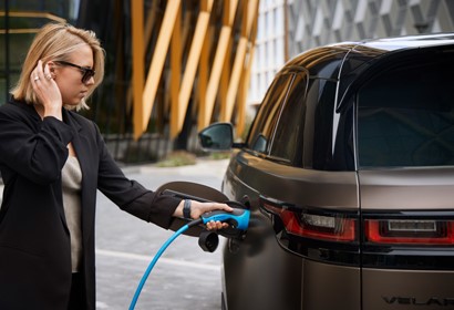 Jaguar Land Rover Wins 'Most Improved Manufacturer' At The Business Car Awards