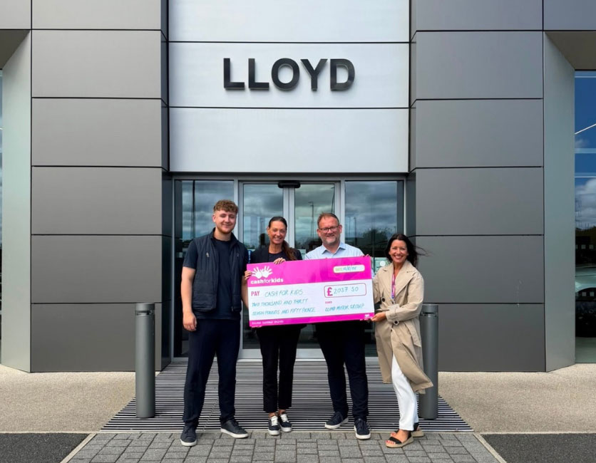 Lloyd Land Rover Newcastle Team Raises Over £2,000 for Cash for Kids