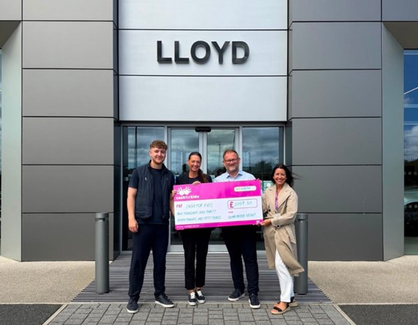 Lloyd Land Rover Newcastle Team Raises Over £2,000 for Cash for Kids