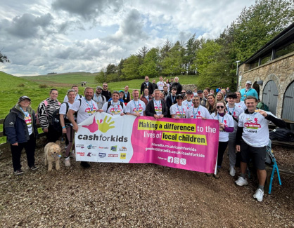 Lloyd Land Rover Newcastle Takes on The Big Hike to Support Cash for Kids
