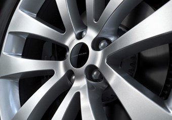 Range-Rover-Sport-TWENTY-Edition-Alloy