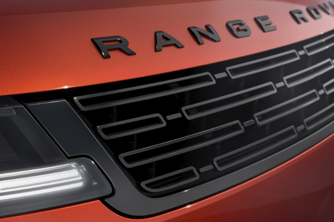 Range-Rover-Sport-TWENTY-Edition-Badge