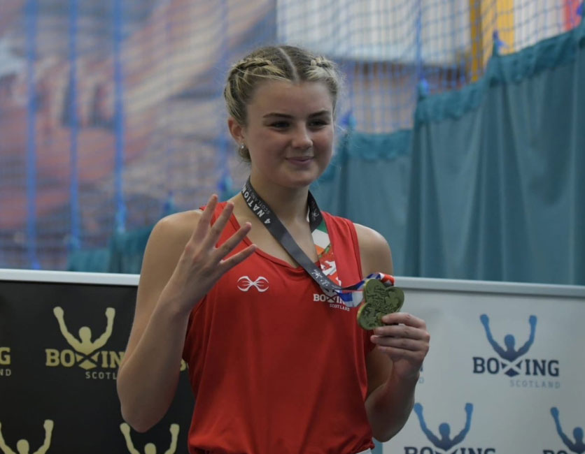 Lloyd Select Sponsored Boxer Rosie Claims Fourth British Title