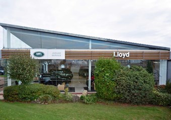 Lloyd Land Rover Stockton