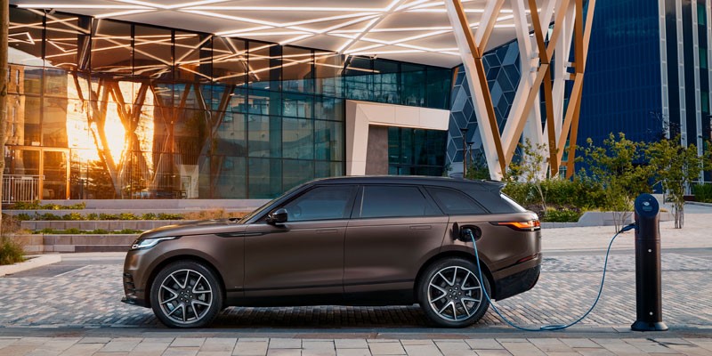 New Range Rover Velar Auric Edition, 2022 Velar